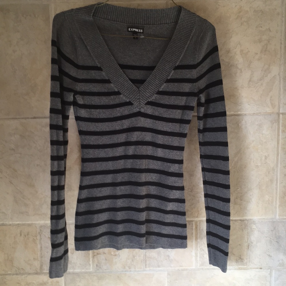 Grey striped pullover women’s small by Express